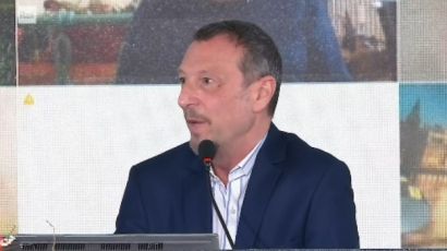 Amadeus non condurrà il Festival di Sanremo 2022: "Non ci sarà l'Ama-Ter"