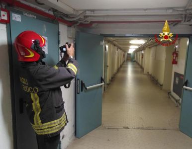 Genova, incendio all'ospedale San Martino: evacuato il pronto soccorso