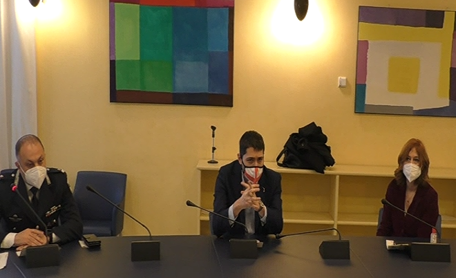 Genova, telecamere fuori dalle scuole per contrastare consumo e spaccio di sostanze stupefacenti 