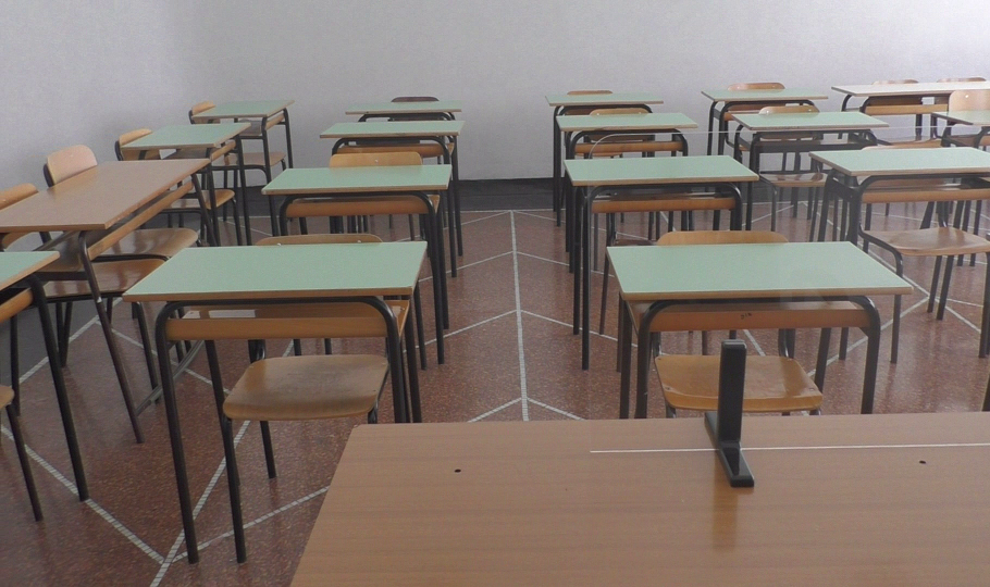 Covid Liguria, a scuola in un mese triplicate le classi in quarantena
