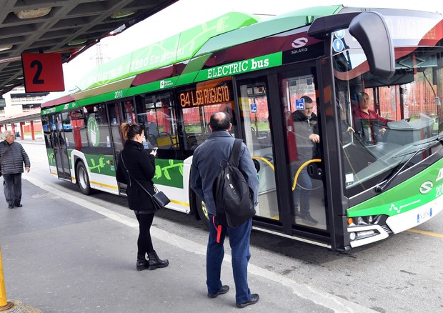 Milano, in arrivo i primi charger high-tech per bus full electric di Atm