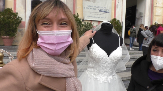 Genova, il mondo dei matrimoni in piazza: "Fatturati calati del 90%"