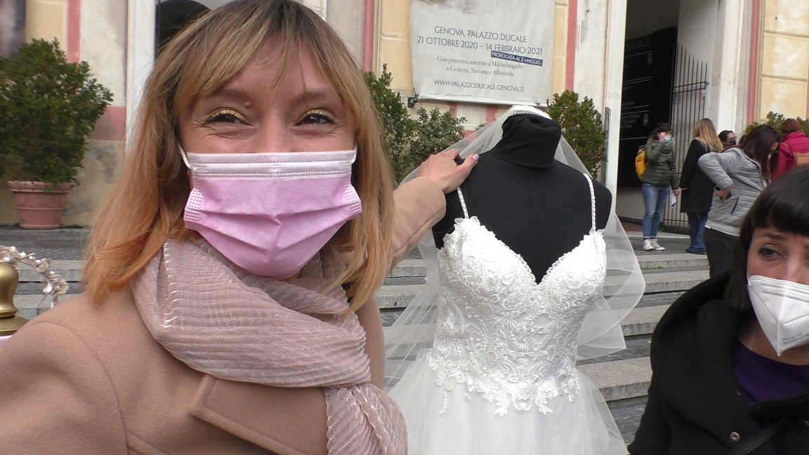 Genova, il mondo dei matrimoni in piazza: "Fatturati calati del 90%"