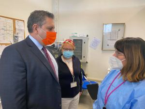 Vaccini Liguria, verso lo stop alle prenotazioni attraverso i medici di base