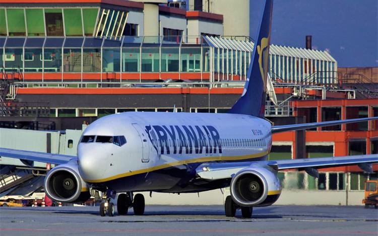 Aeroporto di Genova, 13 voli settimanali per Ryanair: novità Malta