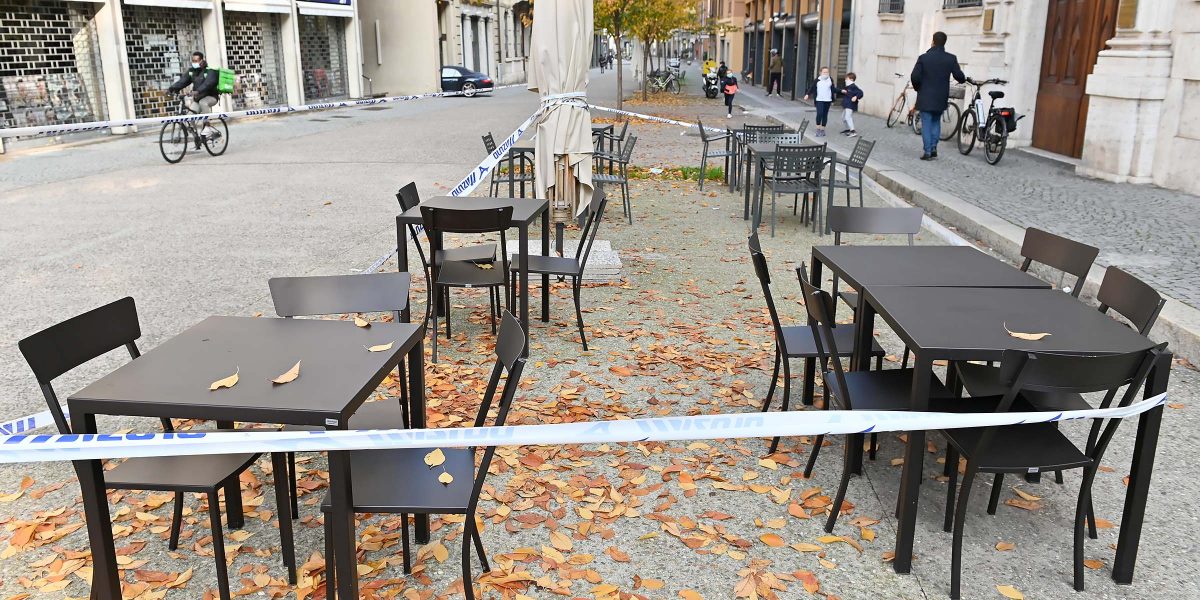 Bar e ristoranti chiusi, Coldiretti stima perdite per 1,5 miliardi di euro