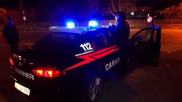 Carasco, urla e schiamazzi in casa: arrivano i carabinieri, 4 denunce