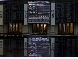 Borse, Europa ondivaga: Milano in calo