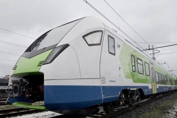 Lombardia, collaudo per il treno elettrico-diesel "Colleoni"