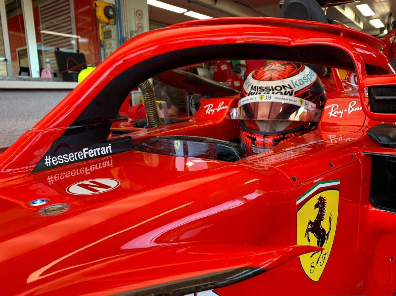 F1 Imola, Binotto: "La Ferrari migliorata, ma è presto per giudicare'