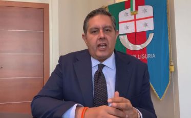 Covid, Toti: "Con questi numeri, oggi la Liguria sarebbe in zona gialla"