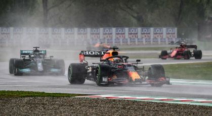 Formula 1, a Imola trionfa Max Verstappen. Ferrari in netta crescita