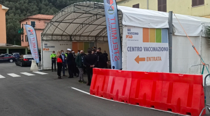 Inaugurato l'hub vaccinale di Chiavari