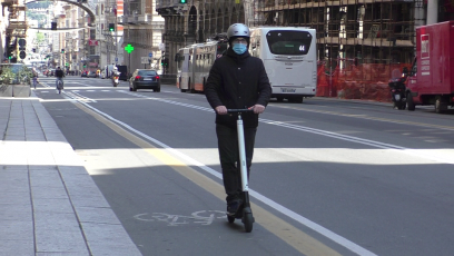 Genova, dal 1° giugno limite di velocità e casco obbligatorio per i monopattini