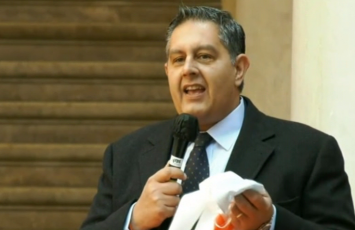 Festa della bandiera, Toti cita il Gladiatore: "Ciò che facciamo in vita riecheggia nell'eternità"