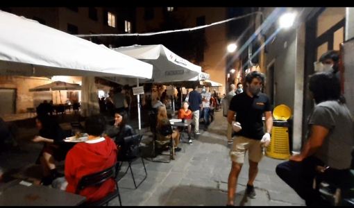 Primo aperitivo 'bagnato': i liguri non rinunciano al primo assaggio di normalità