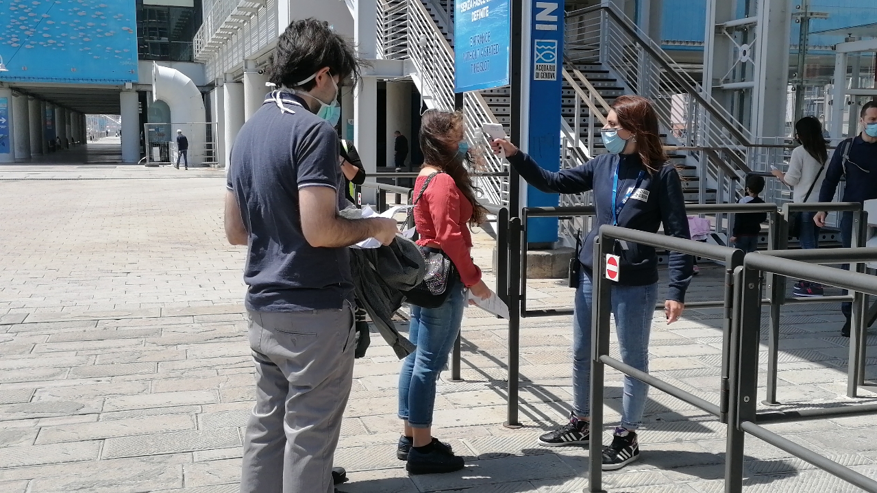 La Regione stipula un'assicurazione per le spese mediche covid dei turisti stranieri in Liguria