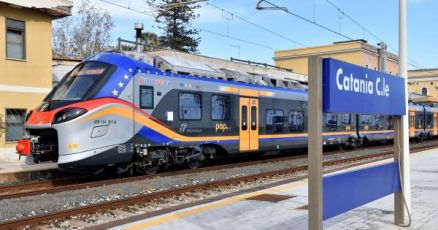 Sicilia, due nuovi treni Pop in servizio sulle ferrovie regionali