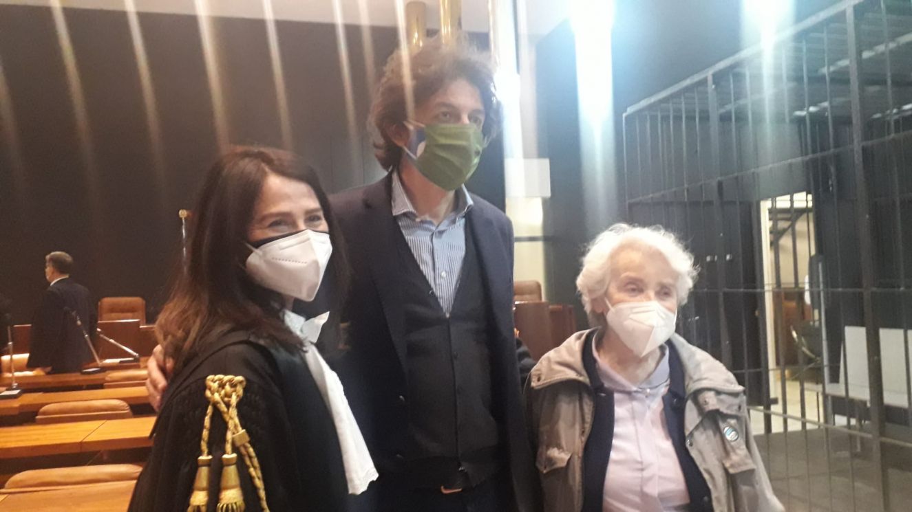 Suicidio assistito, confermata in appello l'assoluzione di Marco Cappato e Mina Welby