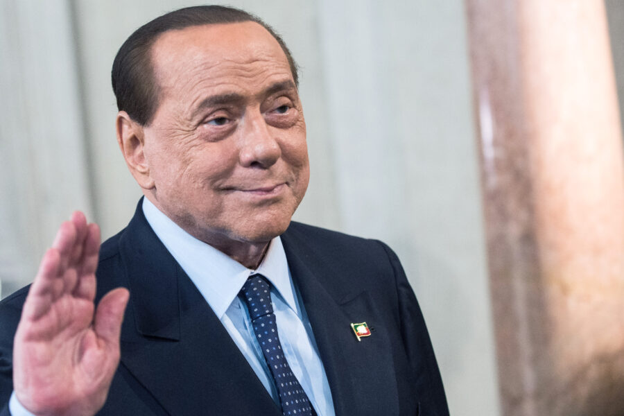 Silvio Berlusconi ricoverato al San Raffaele dal 6 aprile per "strascichi del covid"