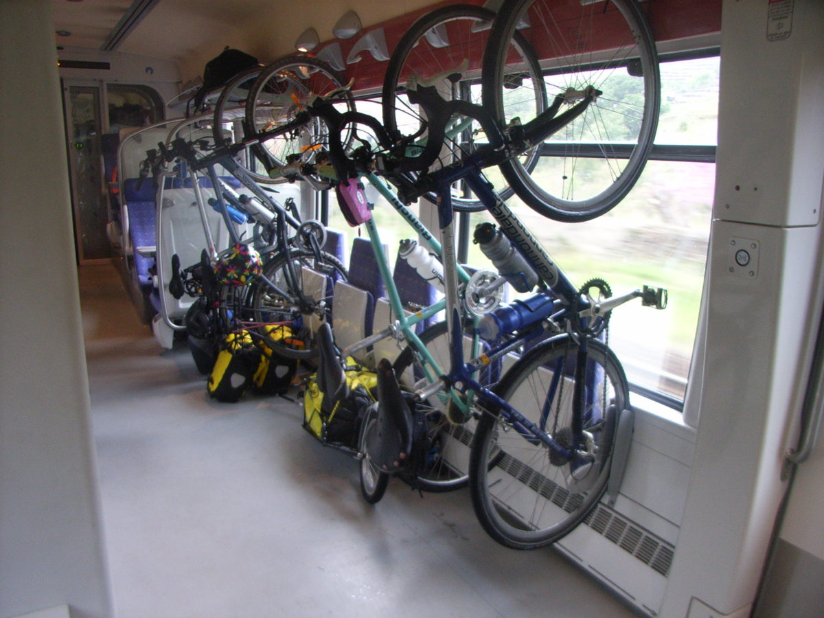 Trenitalia aumenta gli Intercity dove portare la bici a bordo