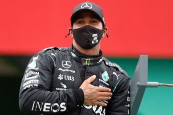 Gp di Spagna, Hamilton trionfa davanti a Verstappen. Quarta la Ferrari di Leclerc