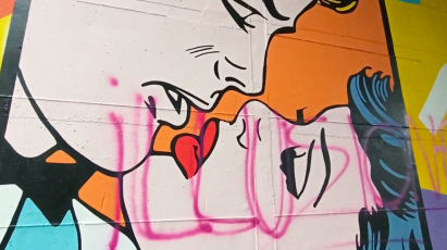 Lungo Entella, imbrattato il murales dedicato al Covid