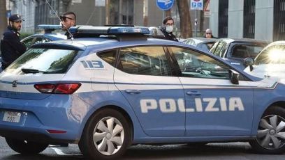 "C'è un ladro in casa": ubriaco chiama la polizia ma era solo l'attaccapanni, denunciato