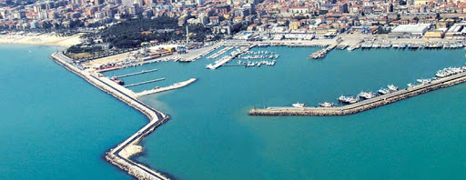 Porto di Ancona, conclusi i lavori sulla banchina 22