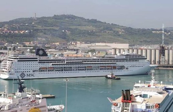Msc Crociere scommette su Ancona: l'idea di un nuovo terminal al Molo Clementino