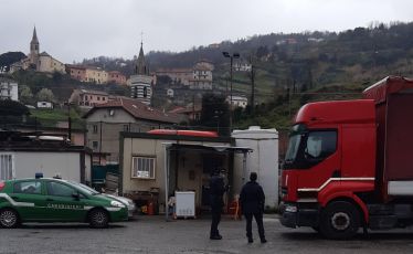 Serra Riccò, usavano terreni agricoli come parcheggi e depositi: indagate 7 persone