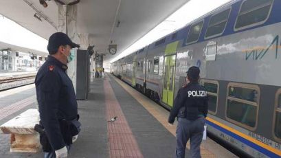 Genova, urina sui binari in stazione: frenata d'emergenza per un treno a Principe