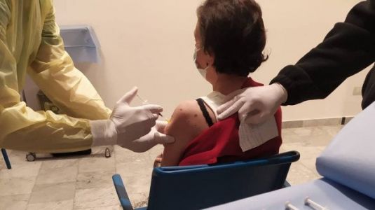 Vaccinazioni in azienda, sono 24 imprese pronte a partire in Liguria