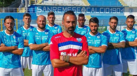 Calcio, il furgone della Sanremese si schianta: 5 giocatori all'interno, nessun ferito