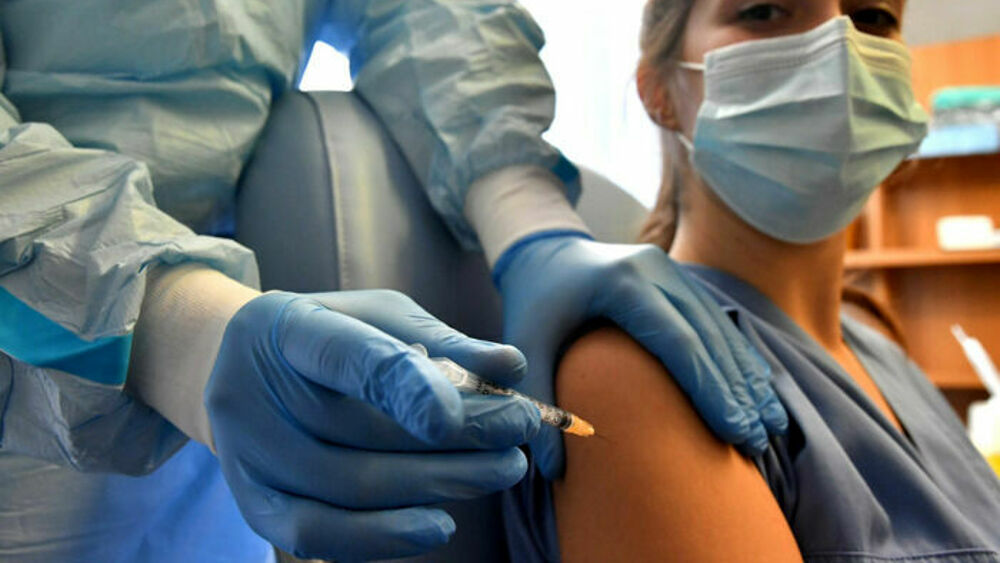 Regione Liguria, 17 aziende fanno partire la vaccinazione dei dipendenti