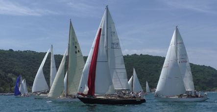 Porto Venere, "Le Vele d'Epoca nel Golfo" si sfidano: regata tra barche storiche
