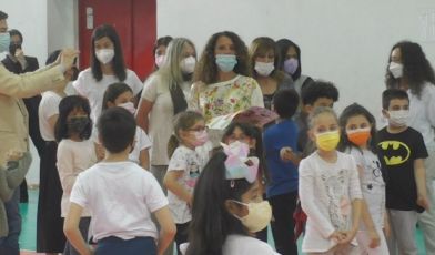 Scuola e teatro: la voglia di creatività di 700 studenti nel progetto di Akropolis