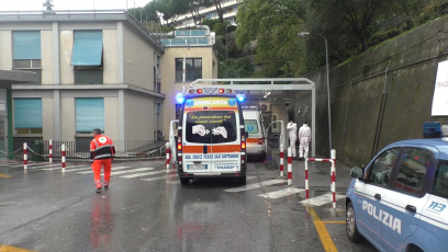 Genova, 34enne ricoverata al San Martino per piastrine basse. Era stata vaccinata con Astrazeneca
