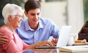 Click Easy e Label Silver: la digitalizzazione arriva anche agli over 65