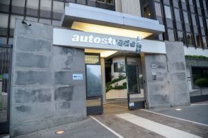 Aspi, accordo ufficiale: Atlantia cede l'88,06% al consorzio guidato da Cdp