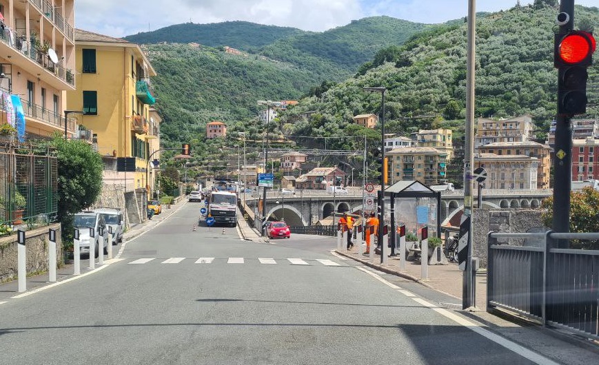 Sori, il viadotto sull'Aurelia riapre in anticipo a doppio senso di marcia