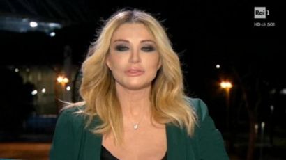 Euro 2020, Paola Ferrari nel mirino del web per i nomi storpiati dei giocatori