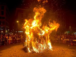 Il Falò di San Giovanni e la musica dei Queen per una serata attesa un anno e mezzo