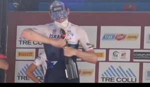 Giro dell'Appennino, disavventura col botto per il vincitore Ben Hermans