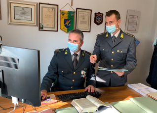 Scoperti e denunciati 24 furbetti del reddito di cittadinanza: 206 mila euro percepiti