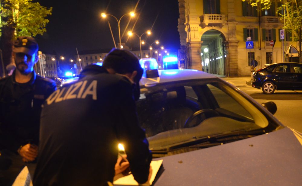 Sanremo, donna aggredita e violentata in strada: arrestato un 30enne