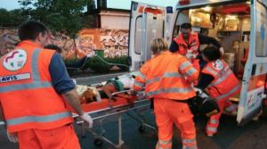 Genova, operaio 23enne cade da un ponteggio e vola per 4 metri: è grave
