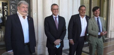 L'assenza di Toti e Bucci al convegno dei giovani imprenditori: l’incontro ”riappacificatore” con il presidente nazionale di Confindustria  Bonomi