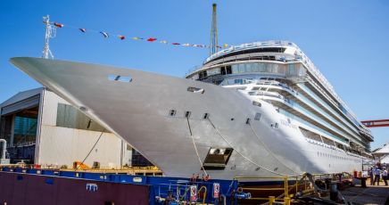 Ancona, varata la 'Viking Mars' costruita da Fincantieri