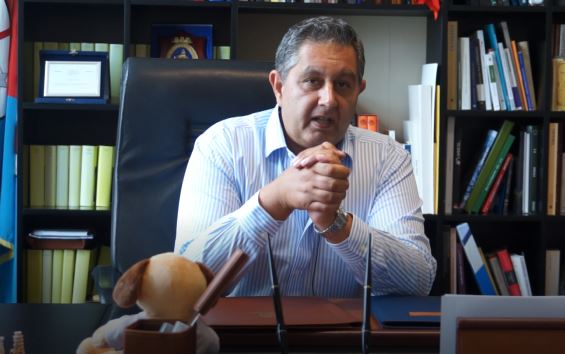 Covid, green pass “alla francese”, Toti: “Da applicare  adeguandolo all’Italia, più avanti con la vaccinazione”